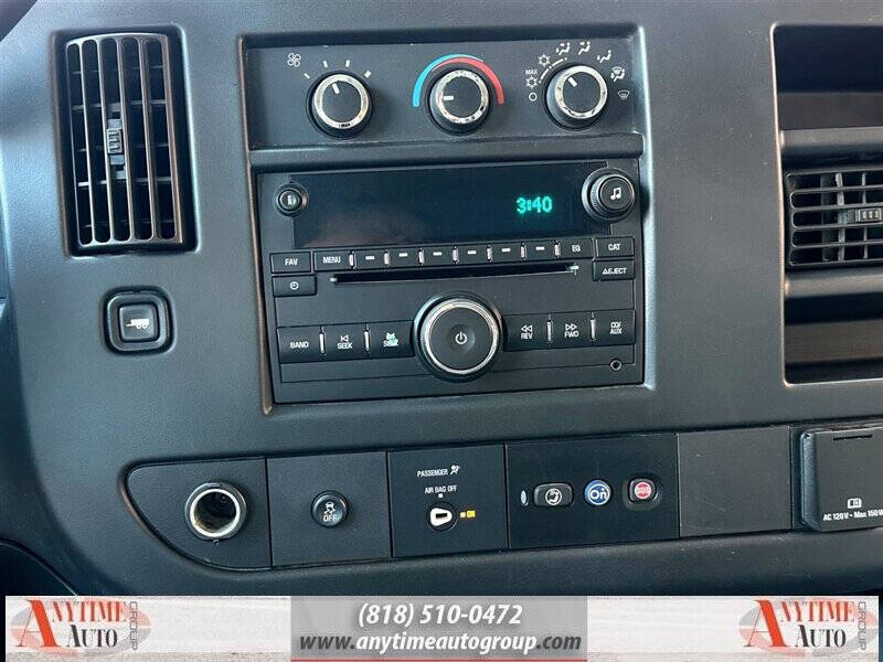 2017 Chevrolet Express LT 2500