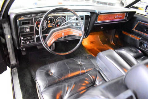 1976 Ford Thunderbird
