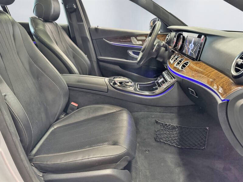 2017 Mercedes-Benz E-Class E 300 4MATIC