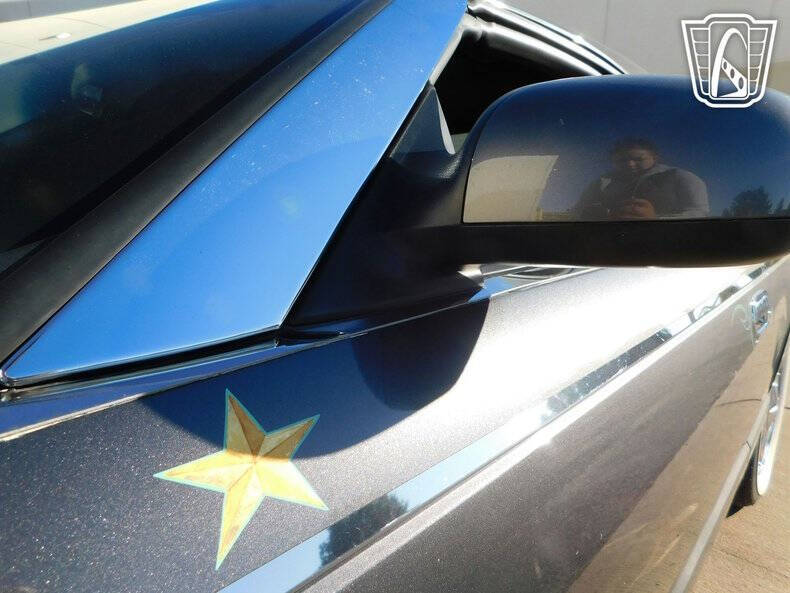 2003 Ford Thunderbird