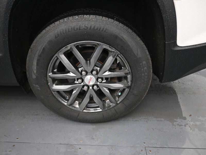 2017 GMC Acadia SLT-1