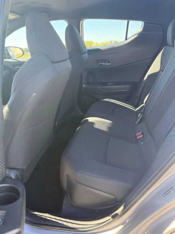 2018 Toyota C-HR XLE Premium