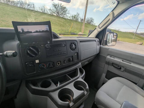 2012 Ford E-Series