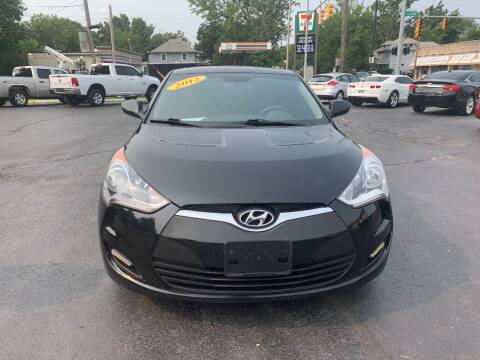 2012 Hyundai Veloster for sale at DTH FINANCE LLC in Toledo OH