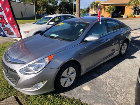 2015 Hyundai Sonata Hybrid for sale at Palm Auto Sales in West Melbourne FL