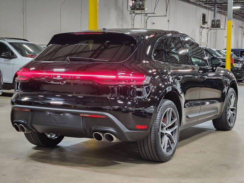 2022 Porsche Macan S