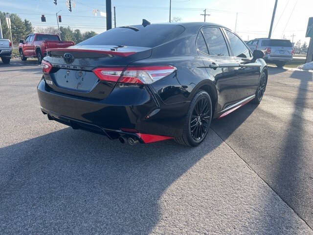 2020 Toyota Camry SE Nightshade