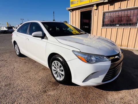 2017 Toyota Camry LE