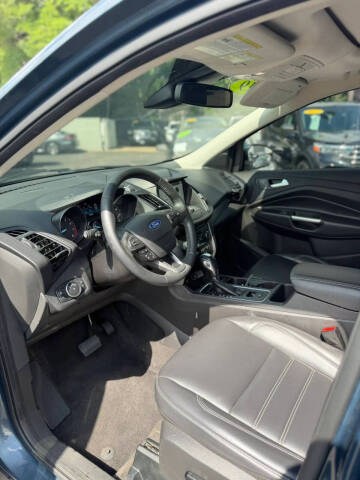 2019 Ford Escape SEL