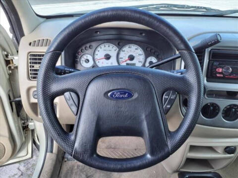 2004 Ford Escape XLT