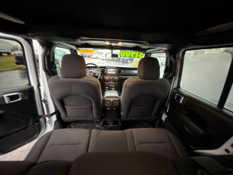 2023 Jeep Wrangler Sport