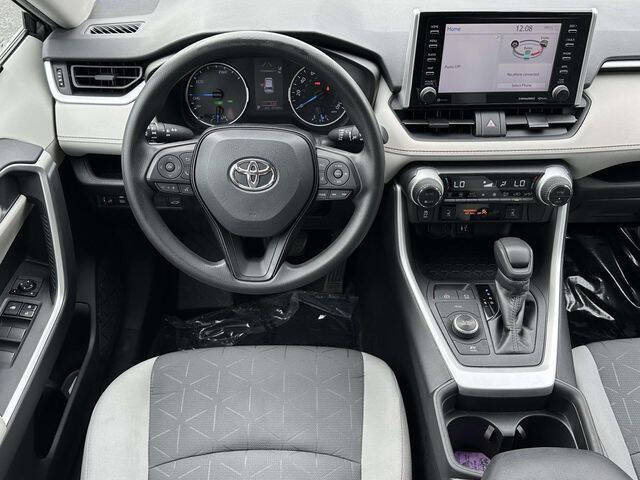 2019 Toyota RAV4 Hybrid XLE