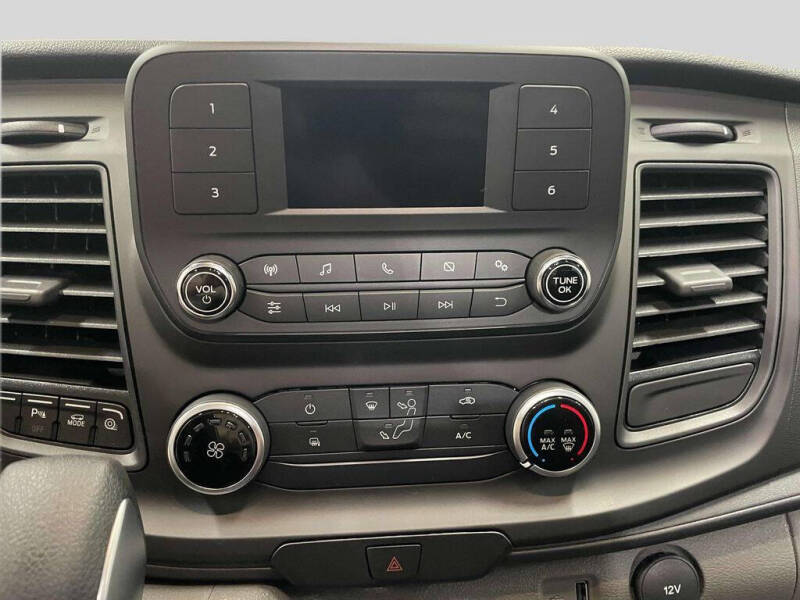 2025 Ford Transit 250