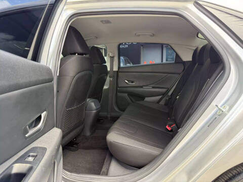 2022 Hyundai Elantra