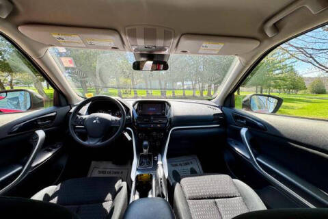 2023 Mitsubishi Eclipse Cross ES