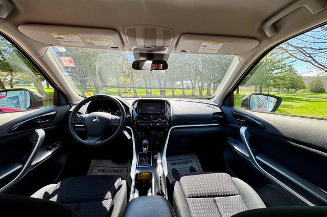 2023 Mitsubishi Eclipse Cross ES