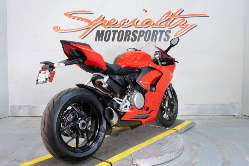 2021 Ducati Panigale V2