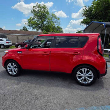 2016 Kia Soul +
