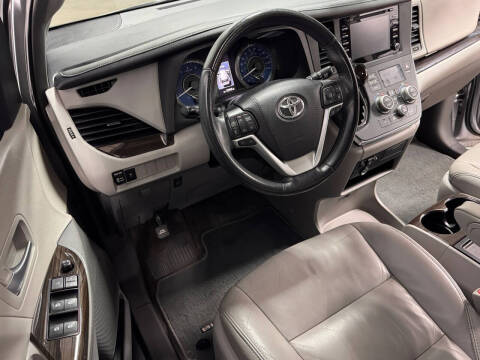 2018 Toyota Sienna