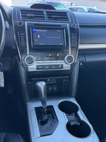 2014 Toyota Camry SE