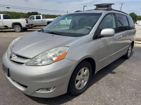 2006 Toyota Sienna XLE 7 Passenger