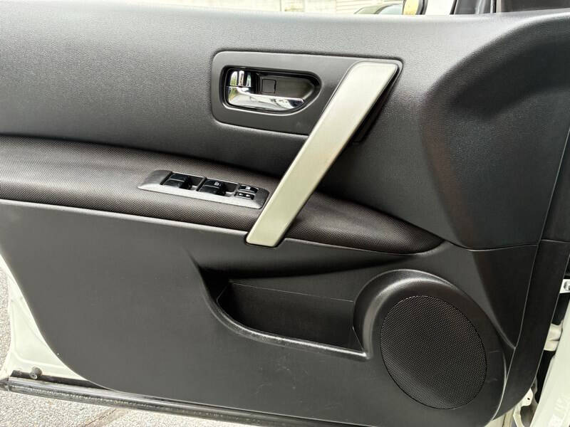 2012 Nissan Rogue SV