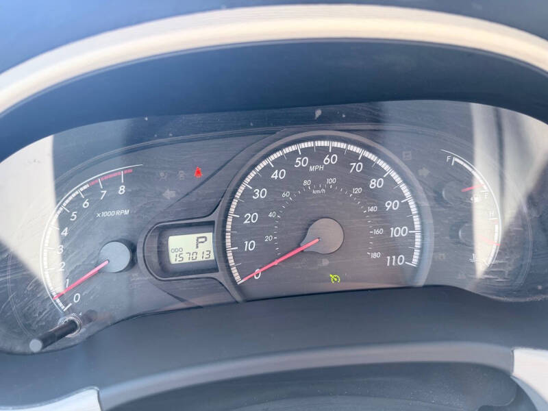 2014 Toyota Sienna LE 8-Passenger