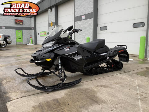 2019 Ski-Doo Renegade® Adrenaline 900