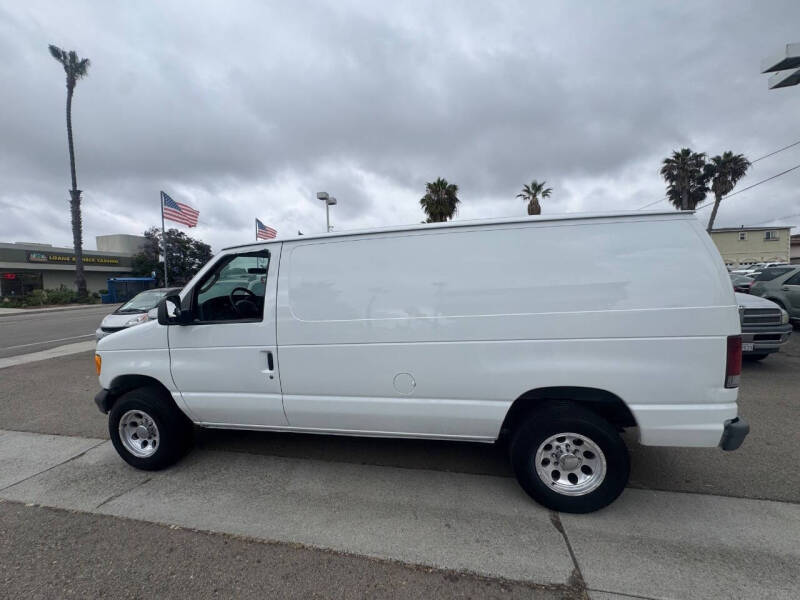 2005 Ford E-Series
