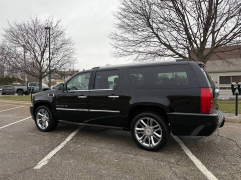 2014 Cadillac Escalade ESV Platinum