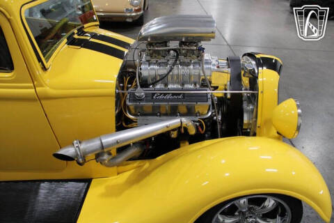1933 Plymouth 5 Window
