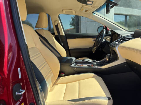 2017 Lexus NX 200t