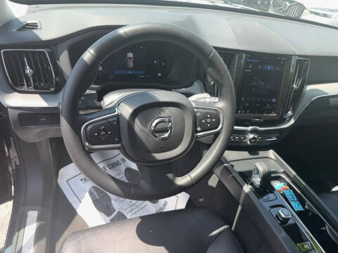 2023 Volvo XC60 B5 Core