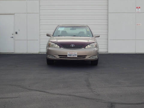 2004 Toyota Camry SE V6