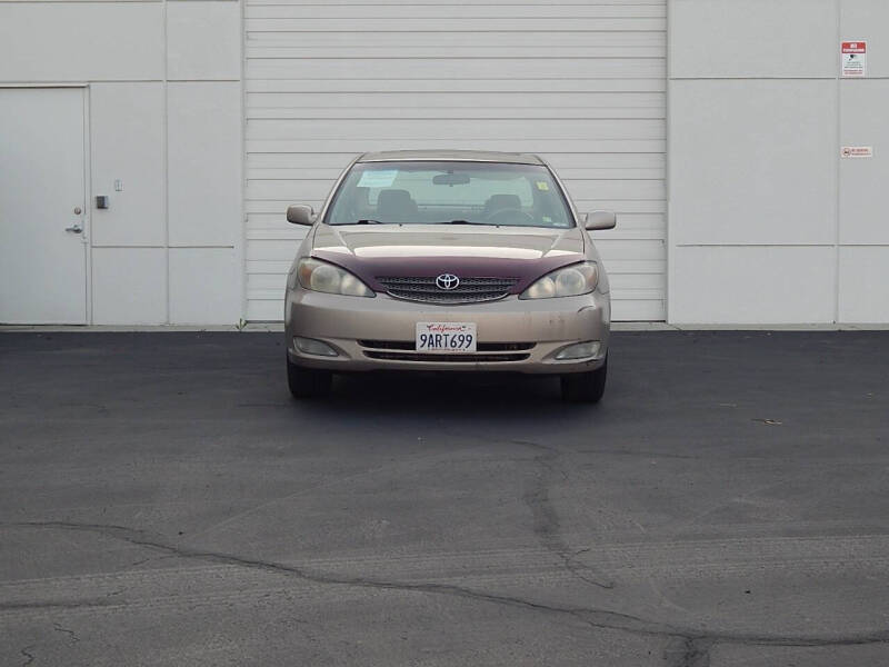 2004 Toyota Camry SE V6