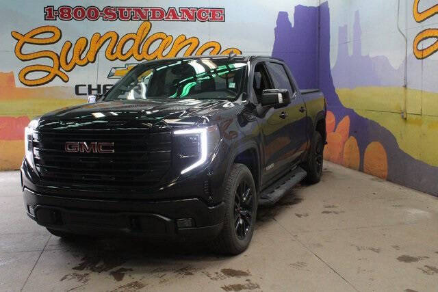 Used 2022 GMC Sierra 1500 Elevation with VIN 3GTUUCEDXNG606265 for sale in Grand Ledge, MI