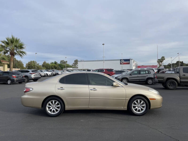 2004 Lexus ES 330
