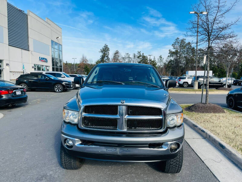 2005 Dodge Ram 2500 Pickup SLT photo 4