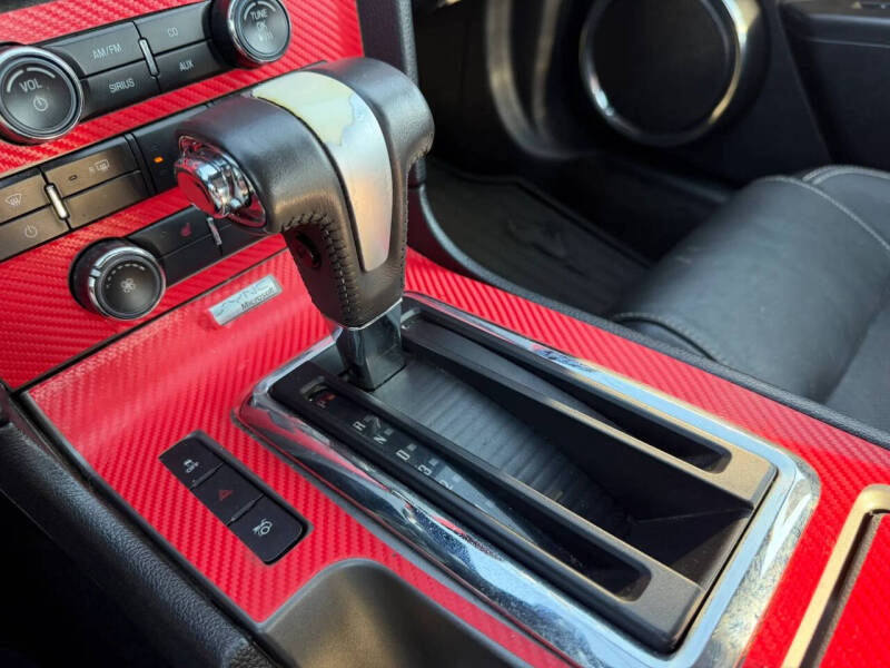 2012 Ford Mustang V6 Premium