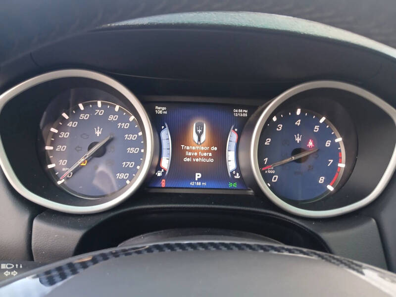 2016 Maserati Ghibli S