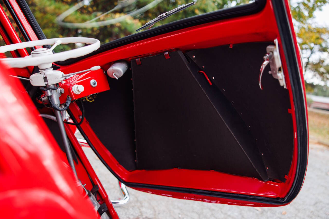 1957 BMW Isetta 17