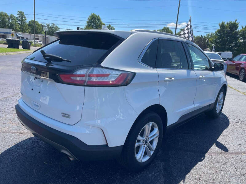 2019 Ford Edge SEL