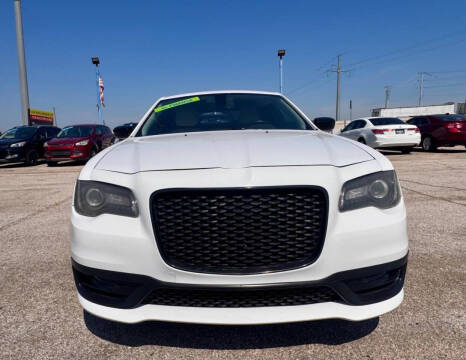 2018 Chrysler 300 Touring