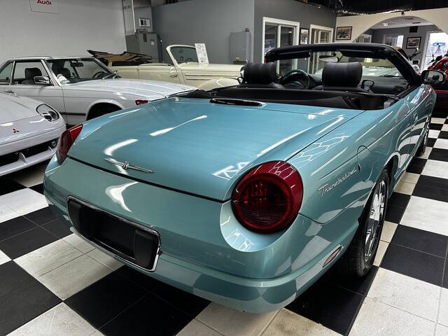 2002 Ford Thunderbird Deluxe