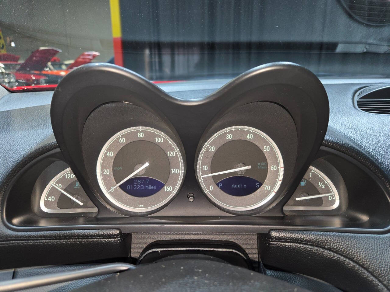 2003 Mercedes-Benz SL-Class 74