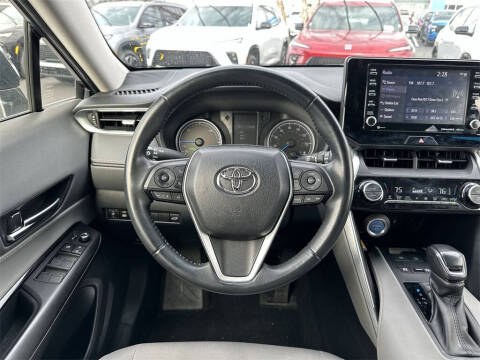 2022 Toyota Venza XLE