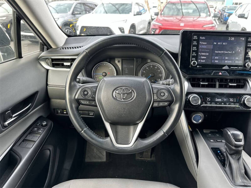 2022 Toyota Venza XLE
