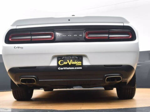 2019 Dodge Challenger SXT