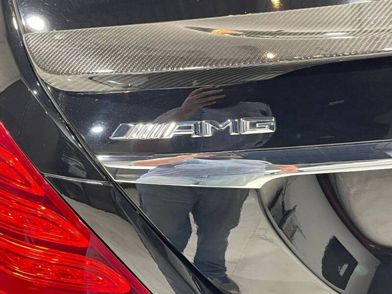 2016 Mercedes-Benz S-Class AMG S 63