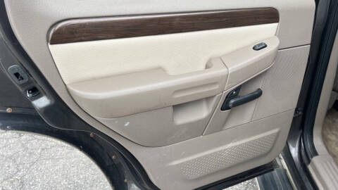 2005 Ford Explorer Eddie Bauer